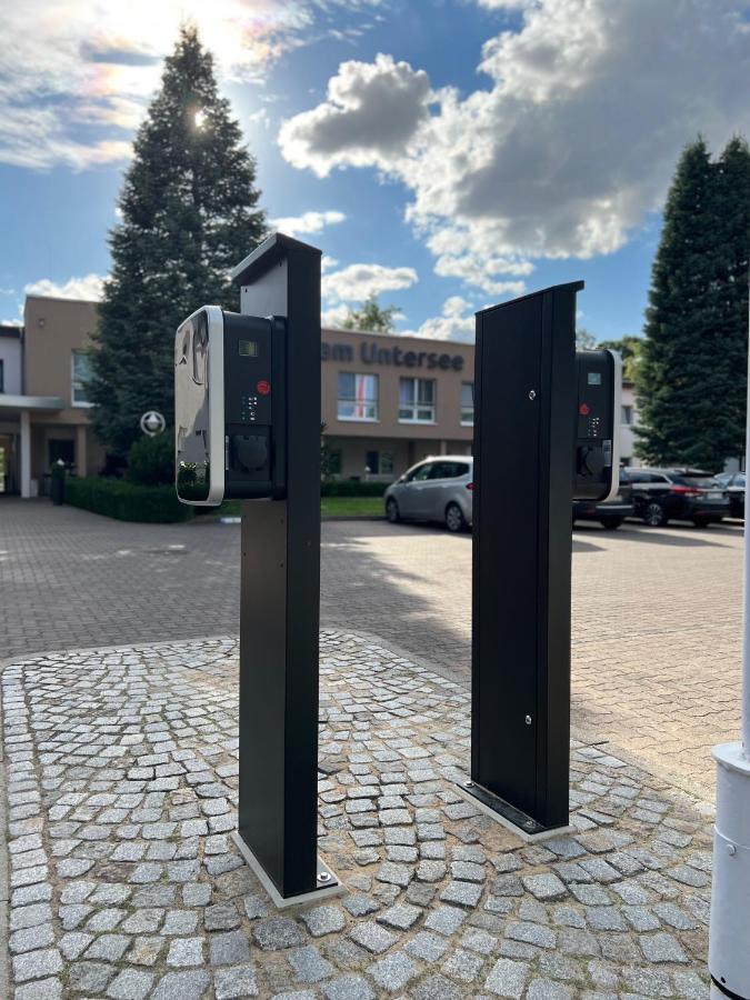Hotel Am Untersee Bantikow エクステリア 写真