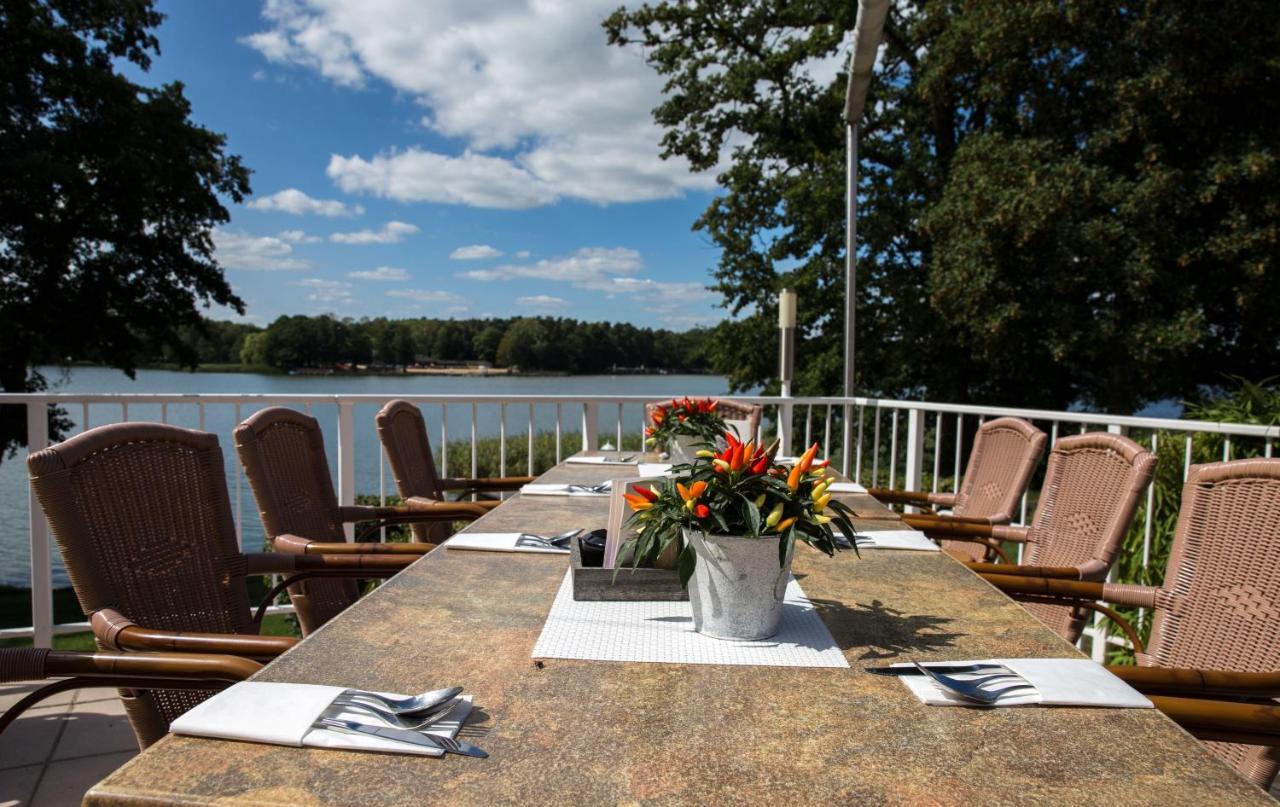 Hotel Am Untersee Bantikow エクステリア 写真