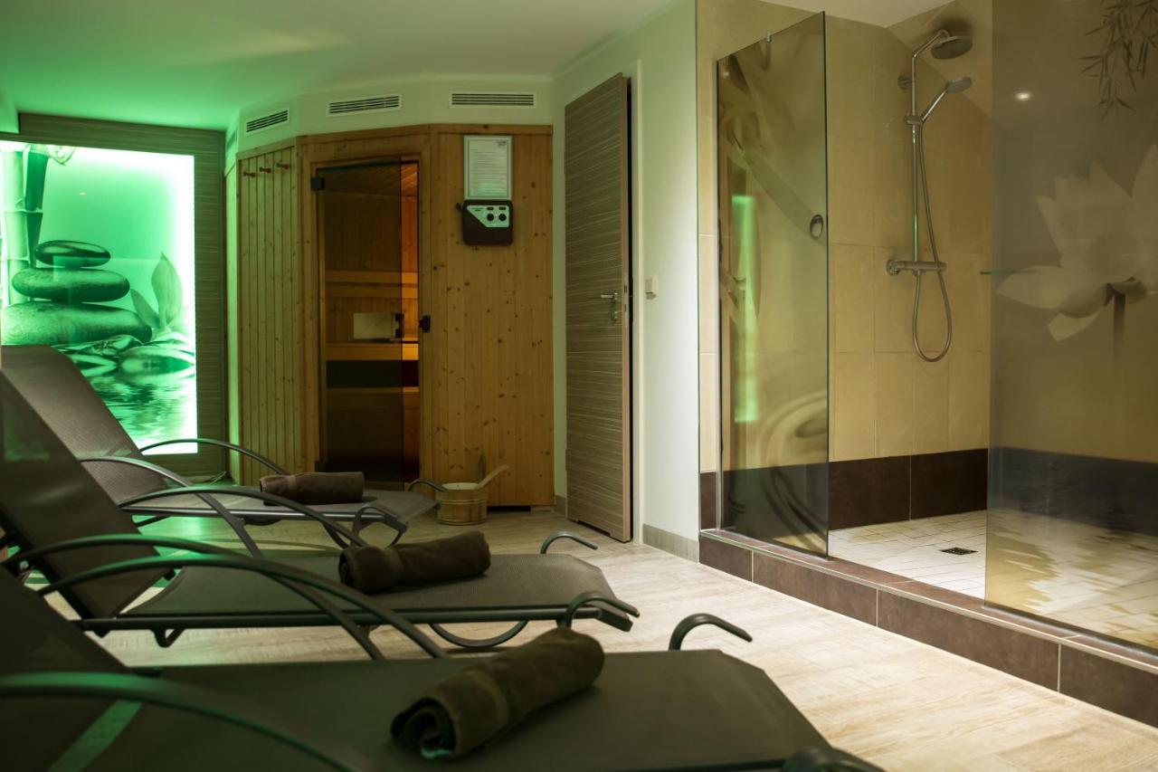 Hotel Am Untersee Bantikow エクステリア 写真